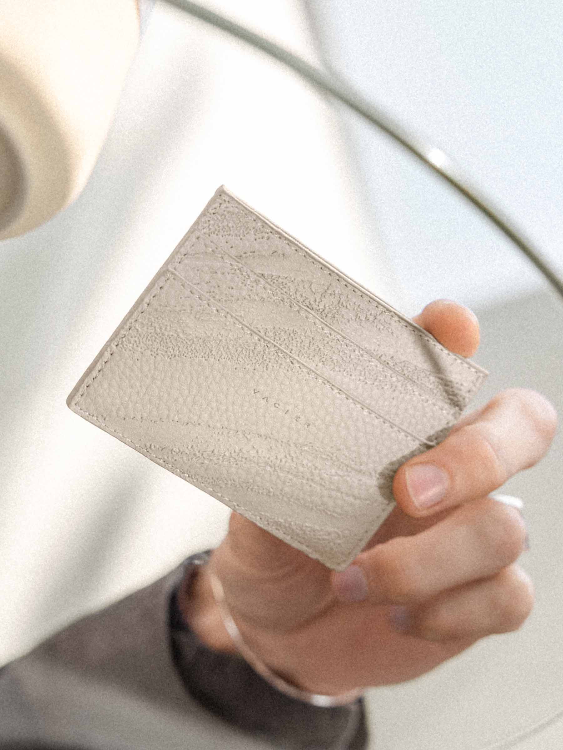 RIPPLE CARD HOLDER SAND - Image 3